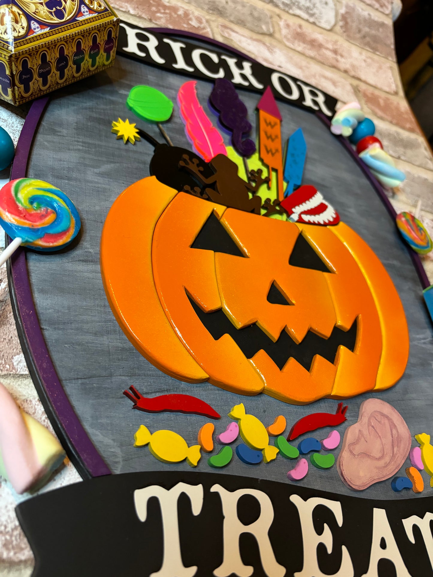 Trick or Treat Pumpkin Sign